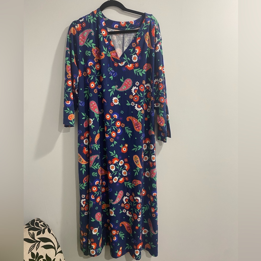 V-Neck Midi Dress